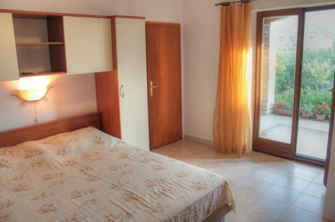 Διαμέρισμα Apartmani Peko Pag Town